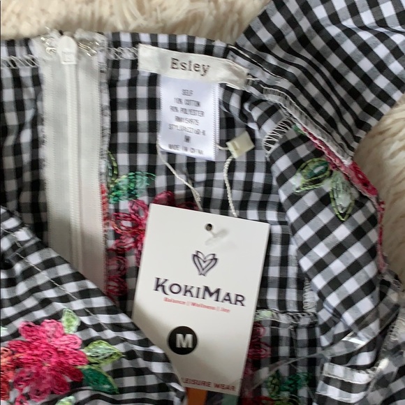 Floral - Black & With Dress Off Shoulder Dress - Picture 6 of 6